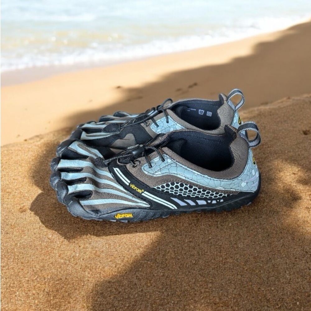 Vibram Five Fingers Water Shoe. Women’s 36/ 6.5-7. W4125 Military Green.